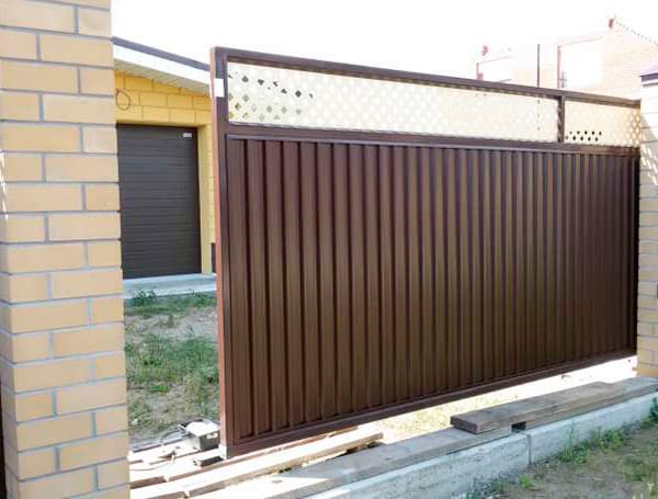 Эстетика и Надежность: Ворота Grand Line для Вашего Дома в Ржеве от 37229 руб