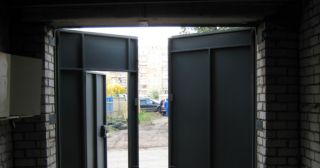 Купить гаражные ворота распашные Ржев, цена от 3900 руб.